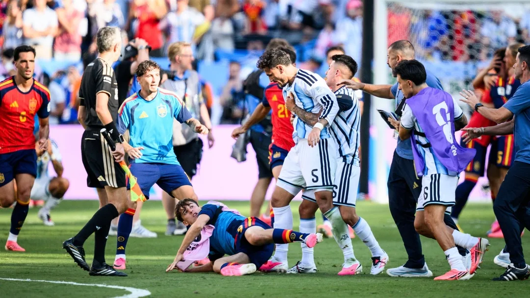 Spain coach De la Fuente says Argentina’s conduct after World Cup final …