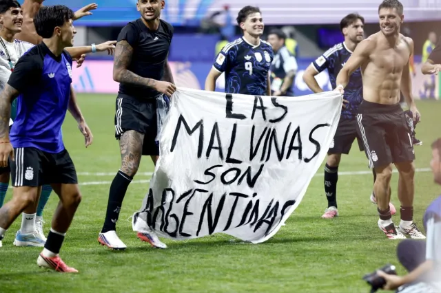 UK urges FIFA to investigate Argentina over Falklands banner at World Cup