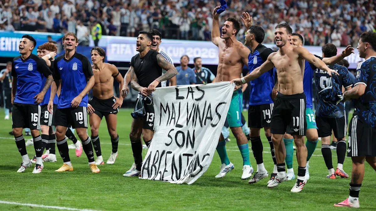 UK urges FIFA to investigate Argentina over World Cup Falklands banner