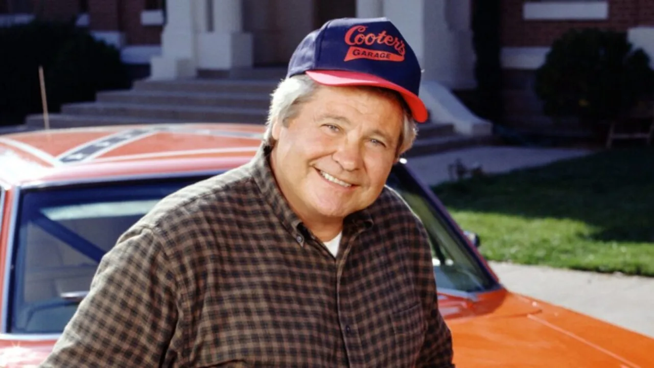 Ben Jones, Dukes of Hazzard Star and Former Congressman, Dies at 84