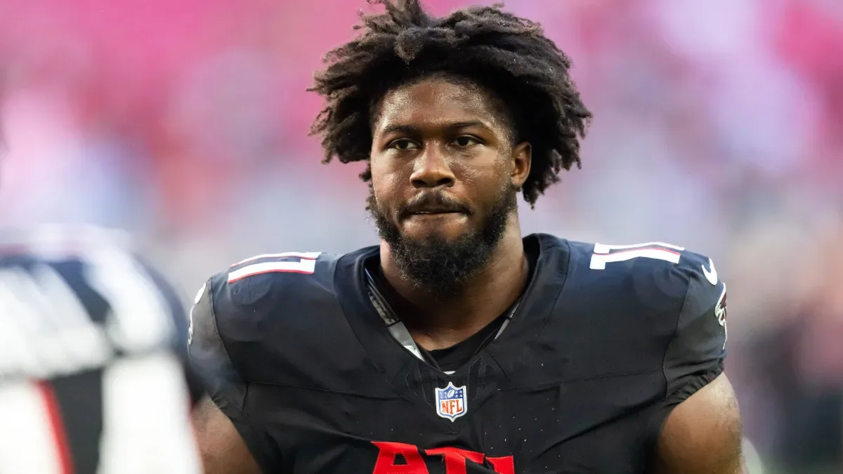 Falcons EDGE Jalon Walker feared to have torn ACL in practice