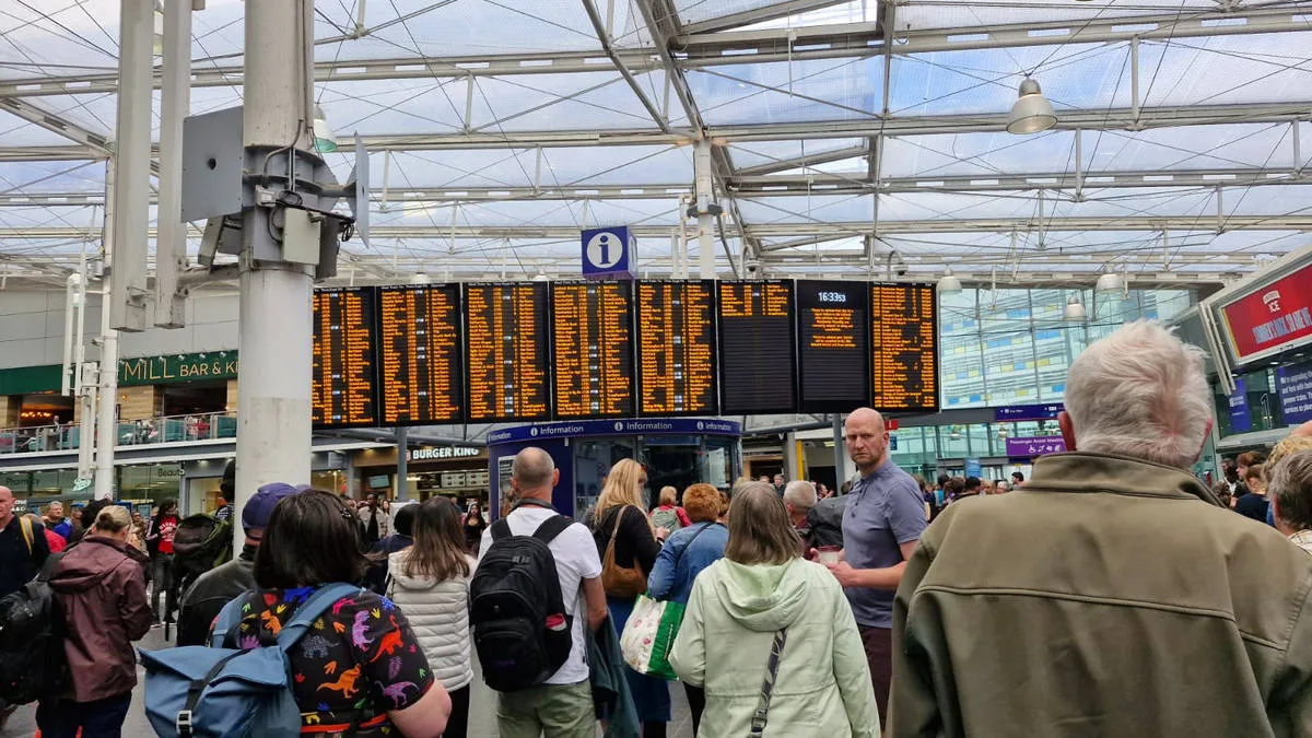 UK Rail Disruption Hits Northern England Following Manchester Power Failure