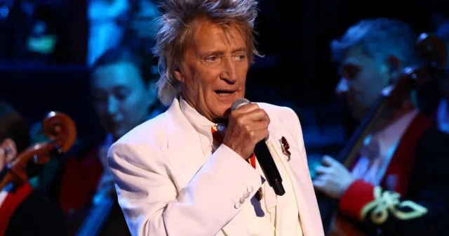 Rod Stewart cancels tour dates after heart surgery