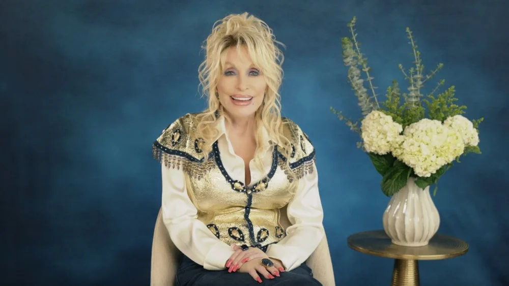 Dolly Parton posthumously accepts Americana Lifetime Achievement Award