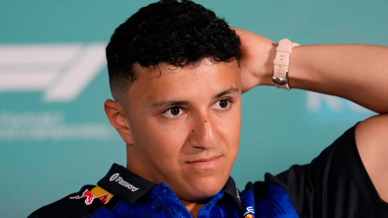 Isack Hadjar extends Red Bull contract to remain with team for 2027