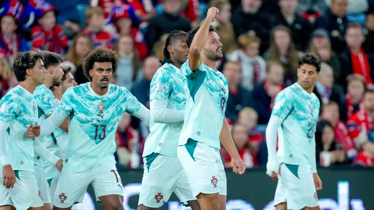 Portugal beats Norway 2-1 to take top spot in Nations League Group 4