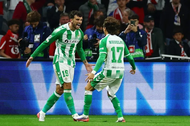 Troy Parrott scores winner for Real Betis on Champions League debut