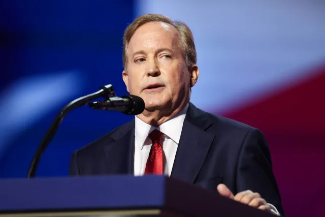 Trump mocks Ken Paxton while endorsing him at GOP midterm convention
