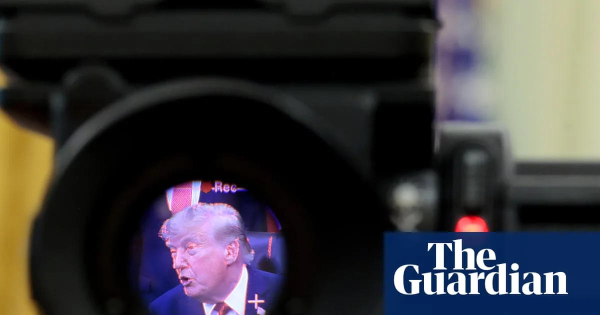 US TV networks suspend White House pool coverage over Trump media ban