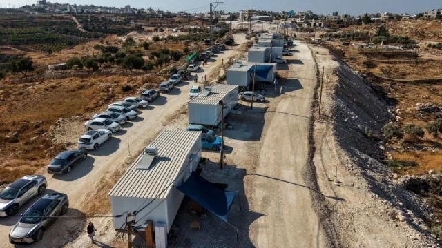 UK bans trade with Israeli West Bank settlements over ethnic cleansing