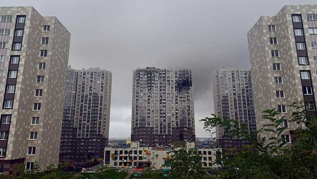 Ukraine launches largest drone attack on Moscow, killing two and hitting…