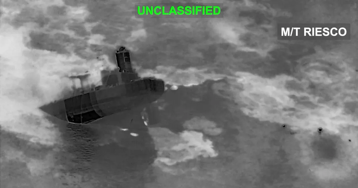 Oil hits $100 per barrel as US destroys five Iranian tankers