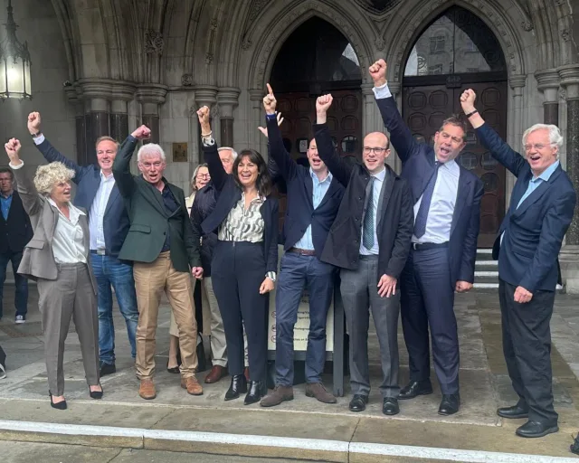 Ex-Barclays traders jailed for rigging interest rates have convictions q…