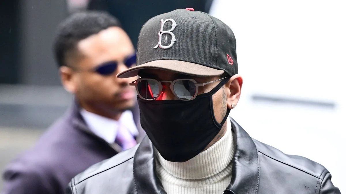Chris Brown Avoids Jail Time Over London Nightclub Bottle Attack