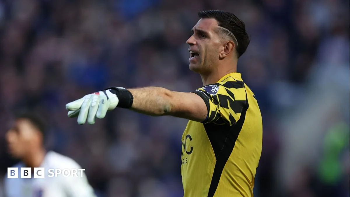 Emiliano Martinez expects to return in a few weeks after jaw surgery
