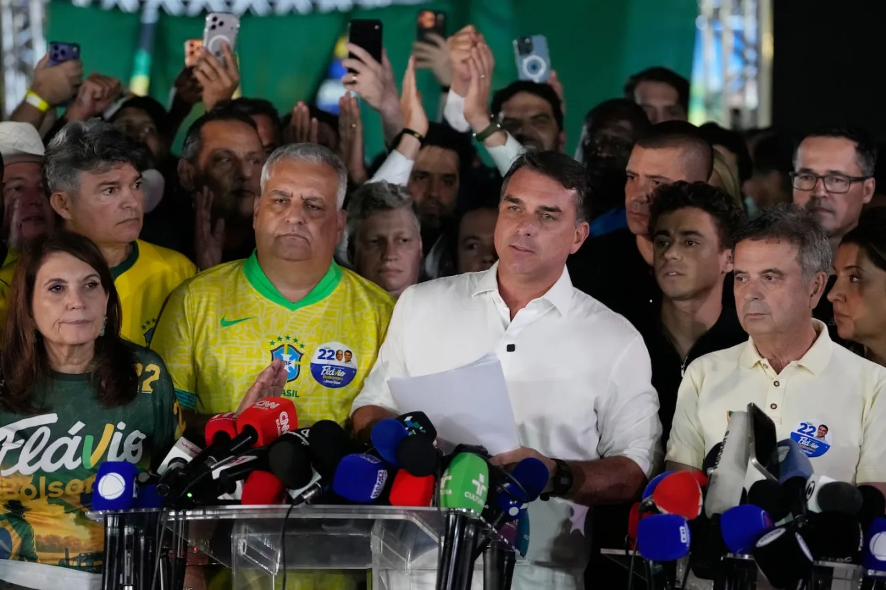 Flávio Bolsonaro flees Brazil after presidential election loss, reports say
