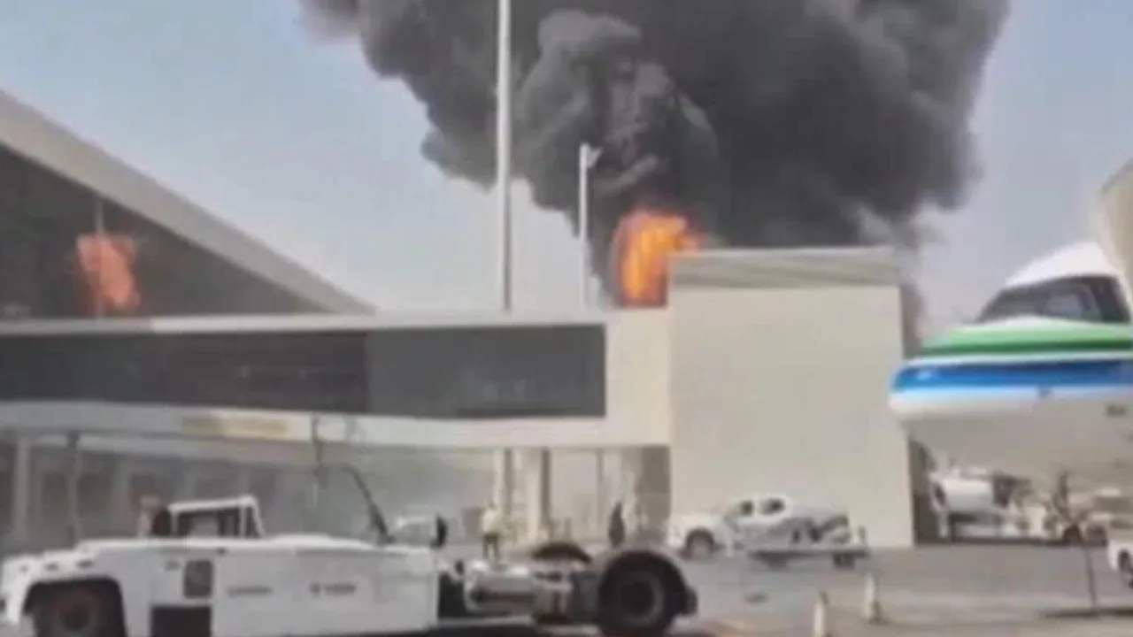 Houthi strikes hit Riyadh airport for second consecutive day