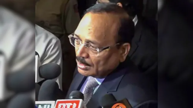INDIA bloc leaders file Supreme Court petition against Election Commission