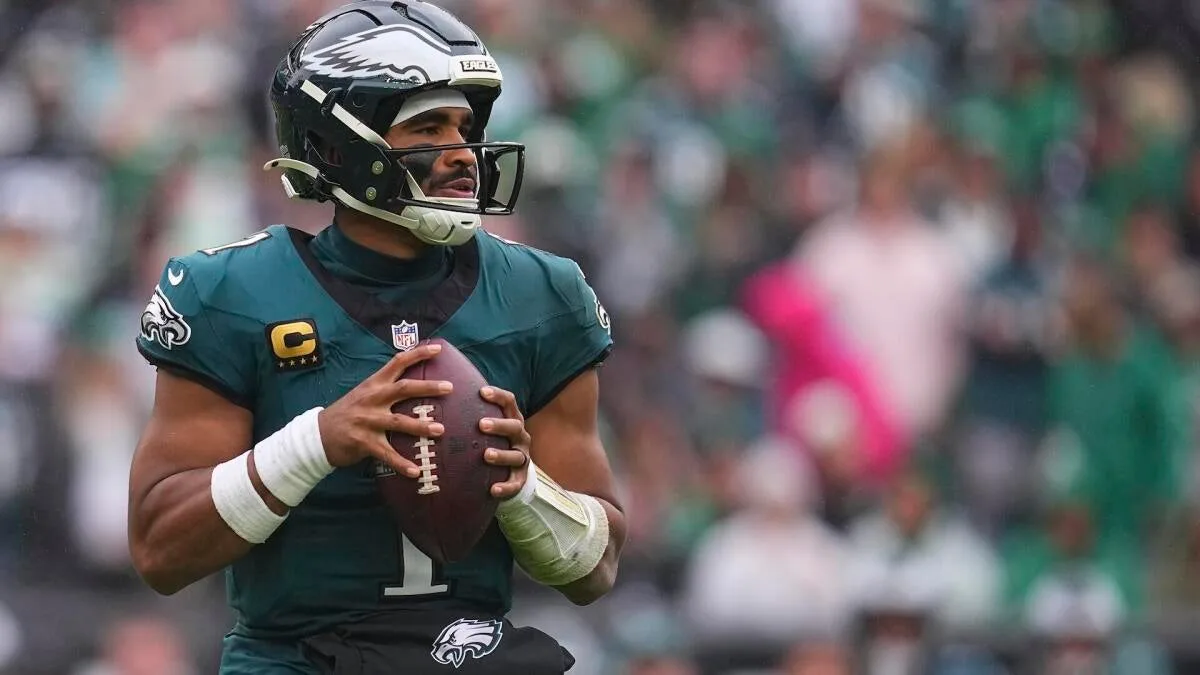 Jalen Hurts ruled out for Eagles against Panthers due to blood clot