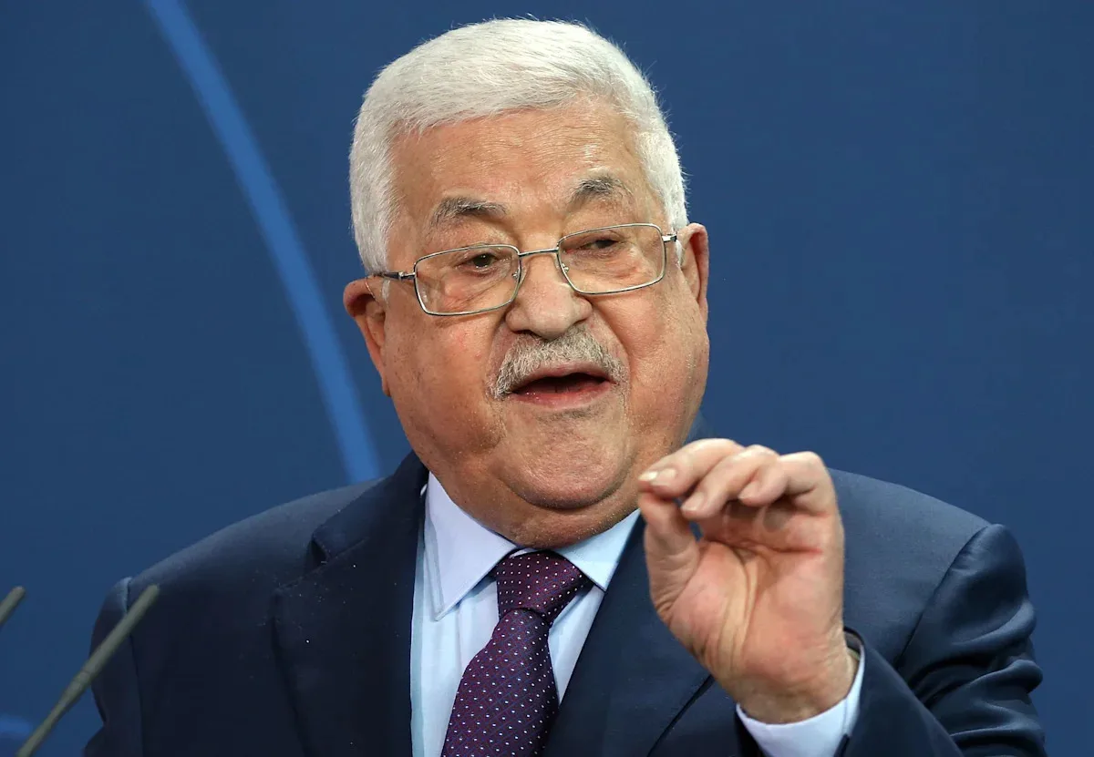 Mahmoud Abbas postpones Palestinian legislative and presidential elections