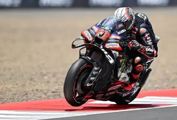Marco Bezzecchi wins Indonesian GP as Jorge Martin retakes MotoGP lead