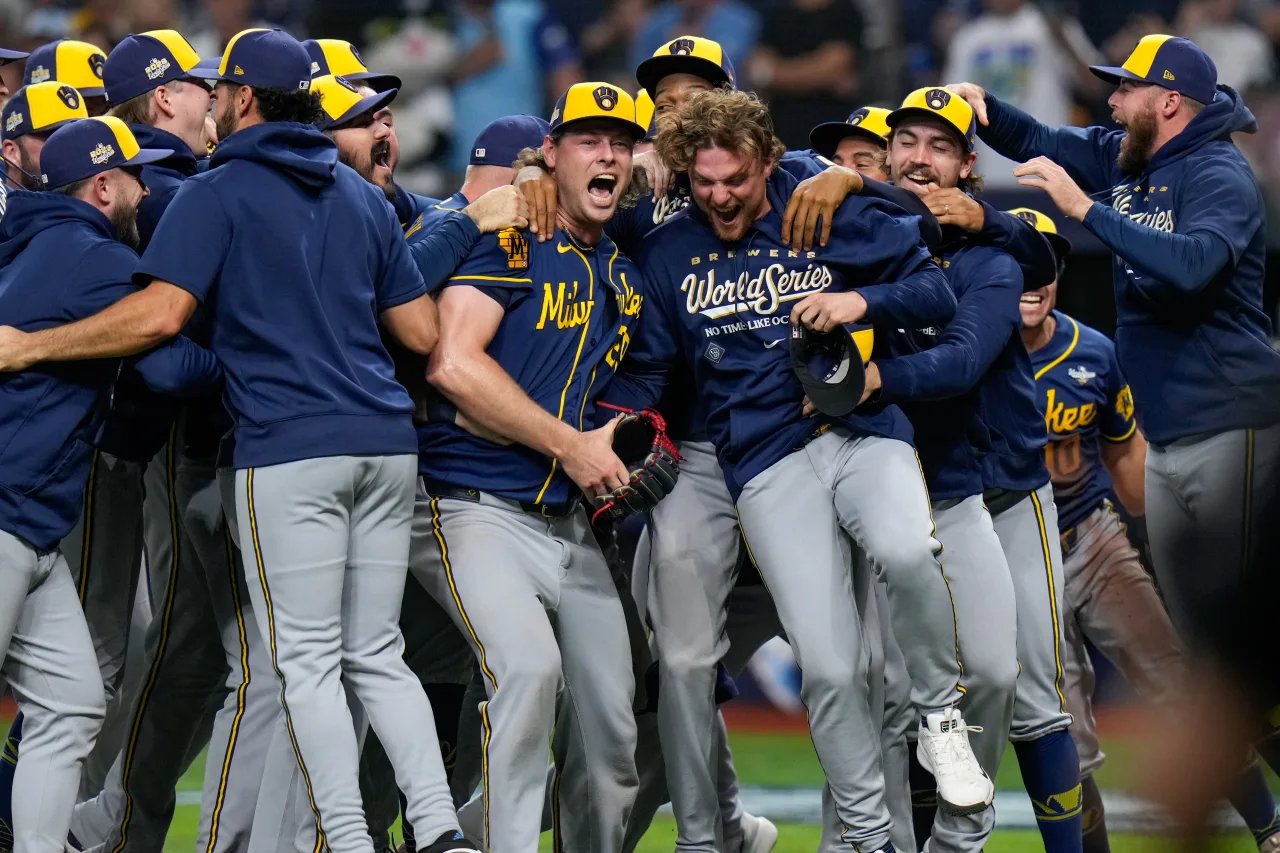 Milwaukee Brewers beat Tampa Bay Rays to win first World Series title