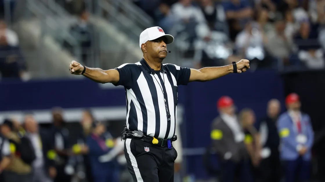 NFL Referees Association to challenge suspensions of two officials