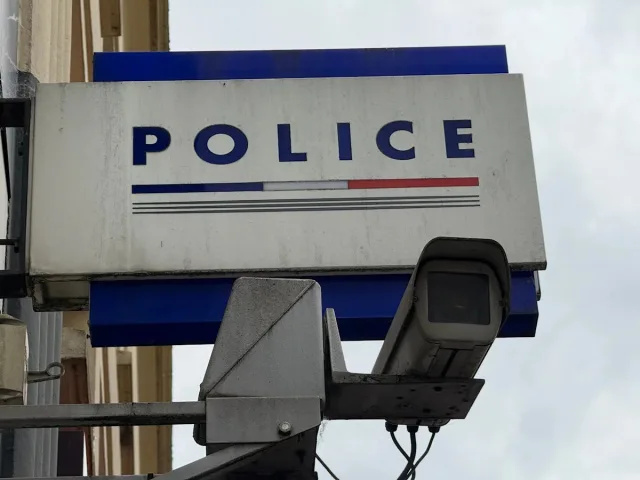 Drive-by shooting near Paris leaves one dead, four injured