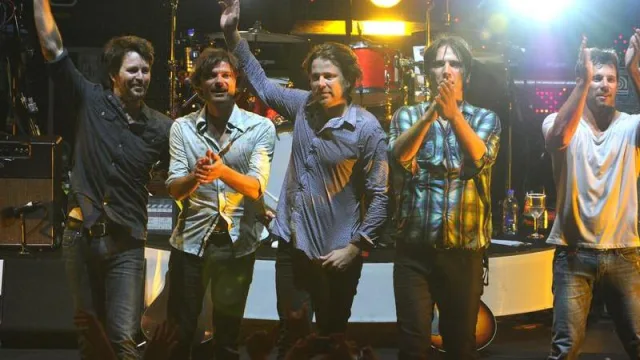 Powderfinger confirm reunion 16 years after breaking up