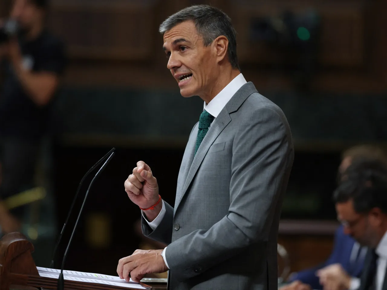 Spanish prime minister Pedro Sánchez calls snap election after mass prot…