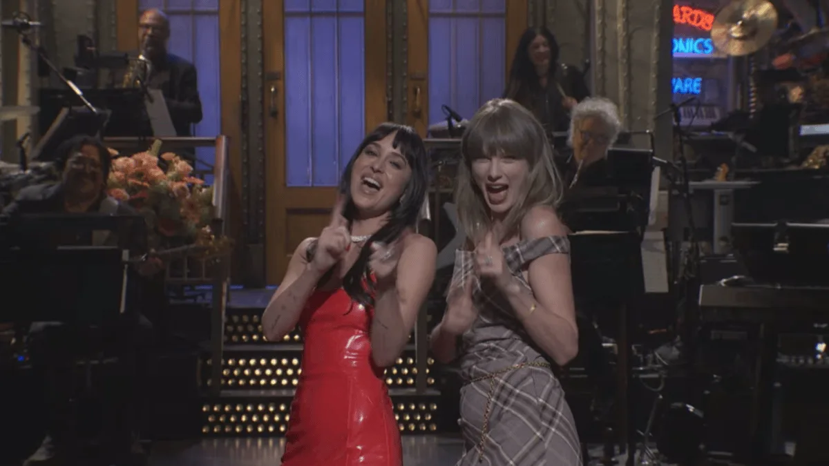 Taylor Swift makes surprise cameo during Dakota Johnson SNL monologue