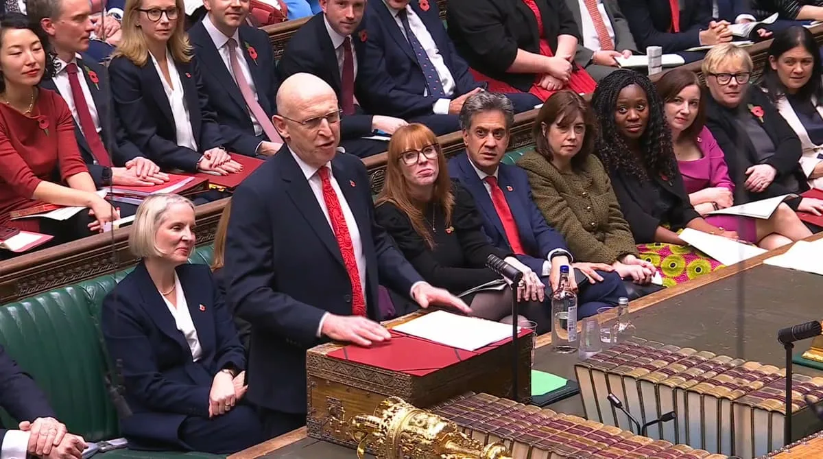 UK Chancellor John Healey unveils £100 winter energy payment in 2026 Budget